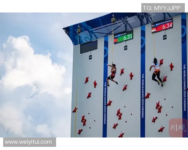 重庆攀岩队的速度之谜：探索攀岩巨献的魅力与挑战